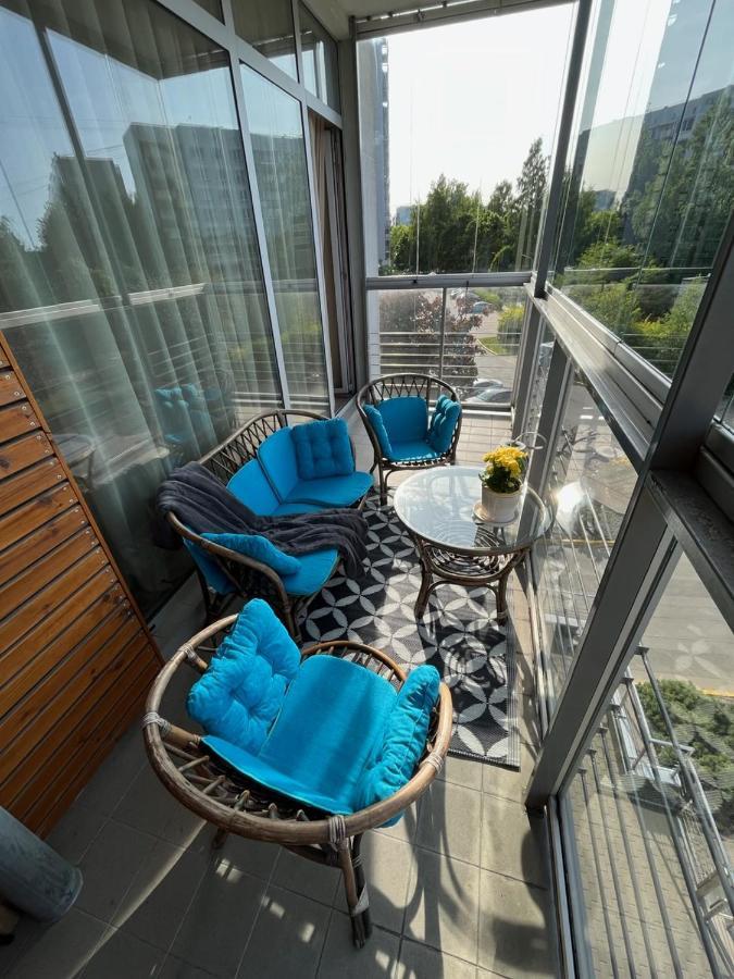 Lovely Apartments In Imanta With Free Parking Riga Buitenkant foto